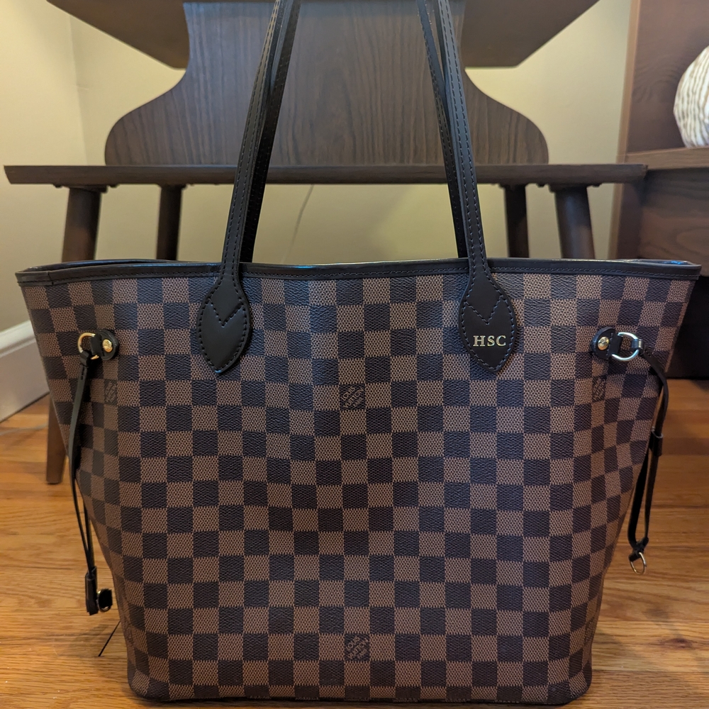 Authentic Louis Vuitton Neverfull